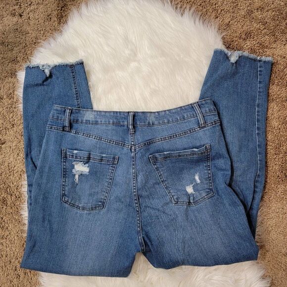 Dip Distressed‎ High Rise Stretch Skinny Jeans Juniors Casual denim Sz 11 - Picture 5 of 6